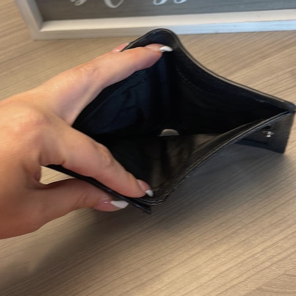 Michael Kors wallet - Picture 3 of 4